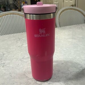 Stanley Iceflow Flip Straw 30 oz Tumbler Camelia (Barbie Pink!)